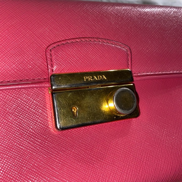 Prada saffiano bag - Picture 6 of 13